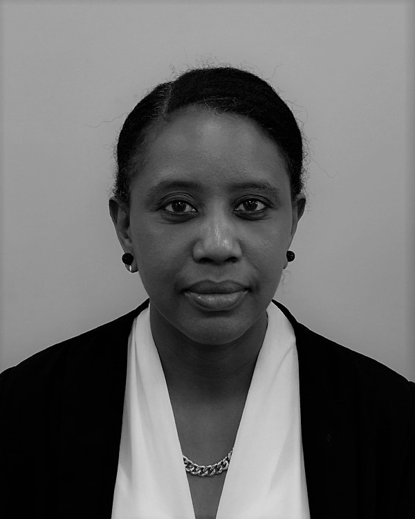 Dr Desné Masie